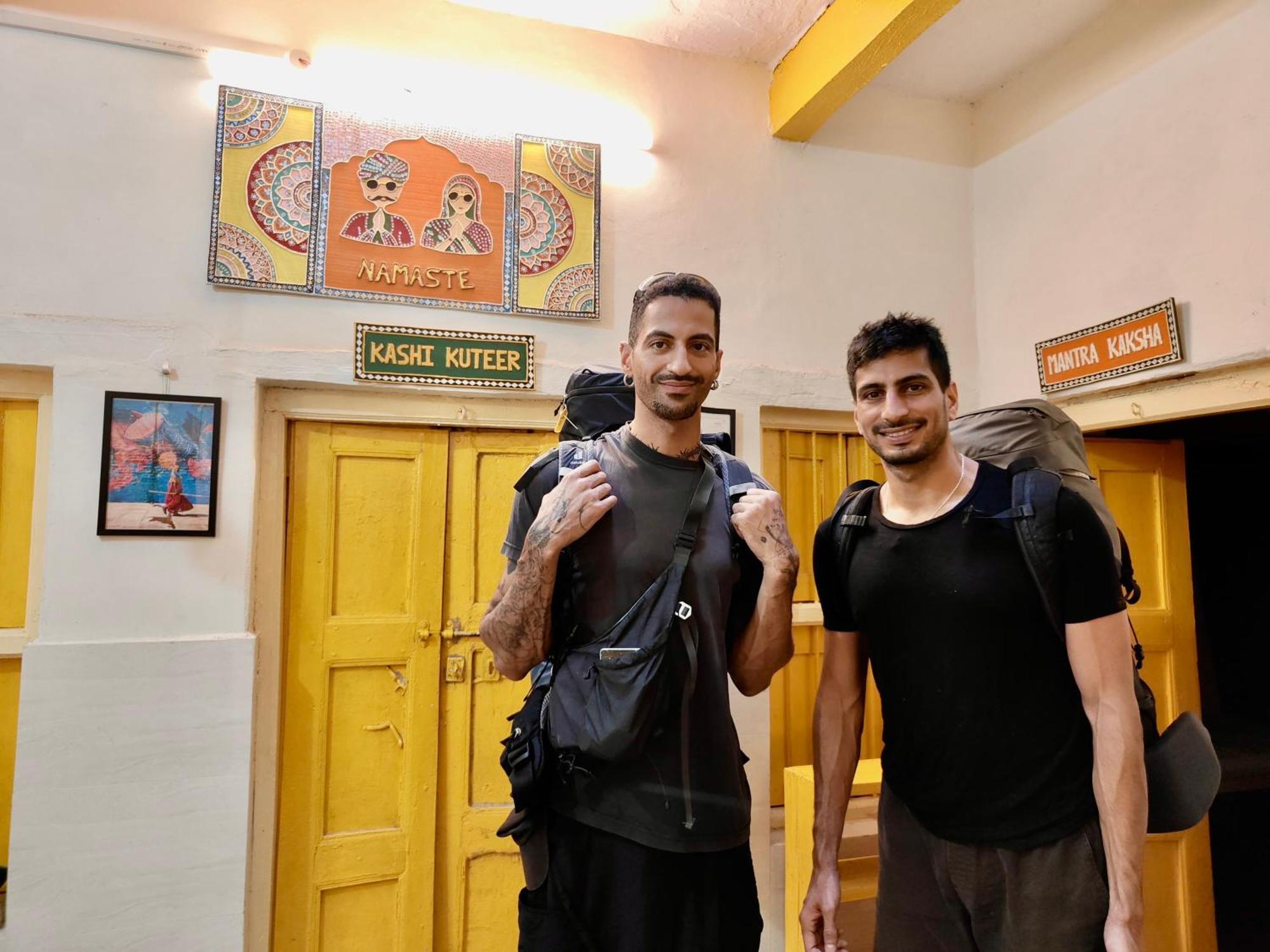 Kailash Heritage Homestay バラナシ エクステリア 写真